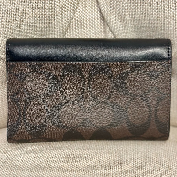 Coach Medium Trifold Envelope Wallet Signature Leather Brown Black Pre-Owned - Picture 5 of 7